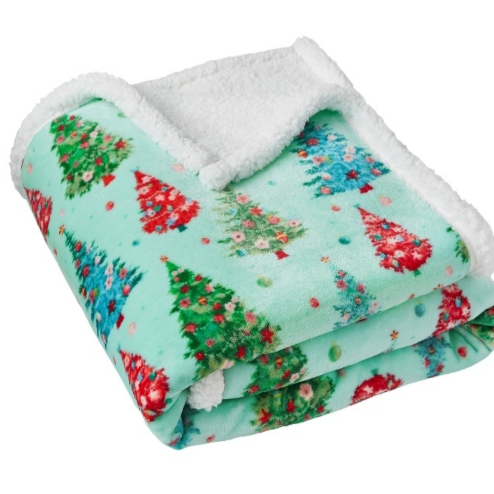 Pioneer woman plush blanket: Brand new